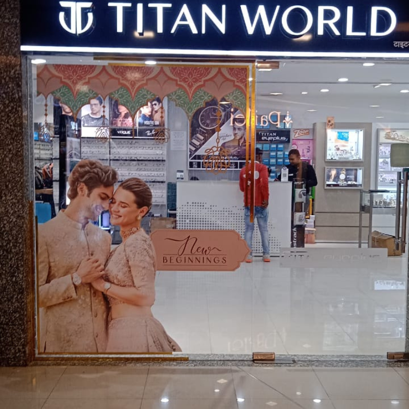 UV & Vinyl Printing - Image 3