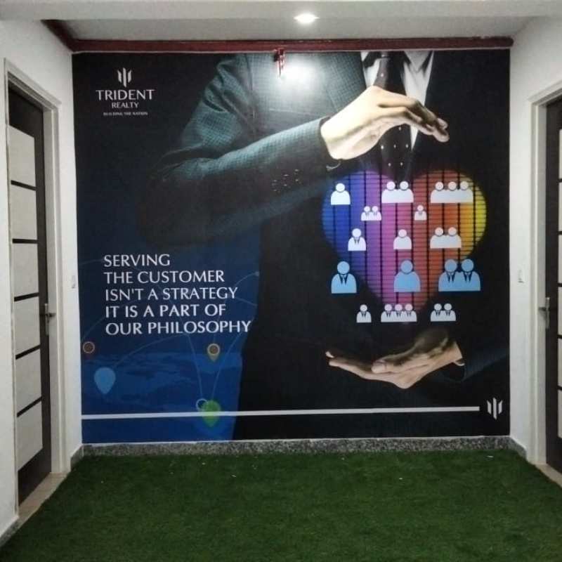 UV & Vinyl Printing - Image 2